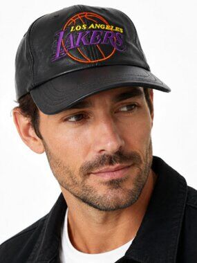 Los Angeles Lakers Black Genuine Leather Embroidered Baseball Cap Collectable